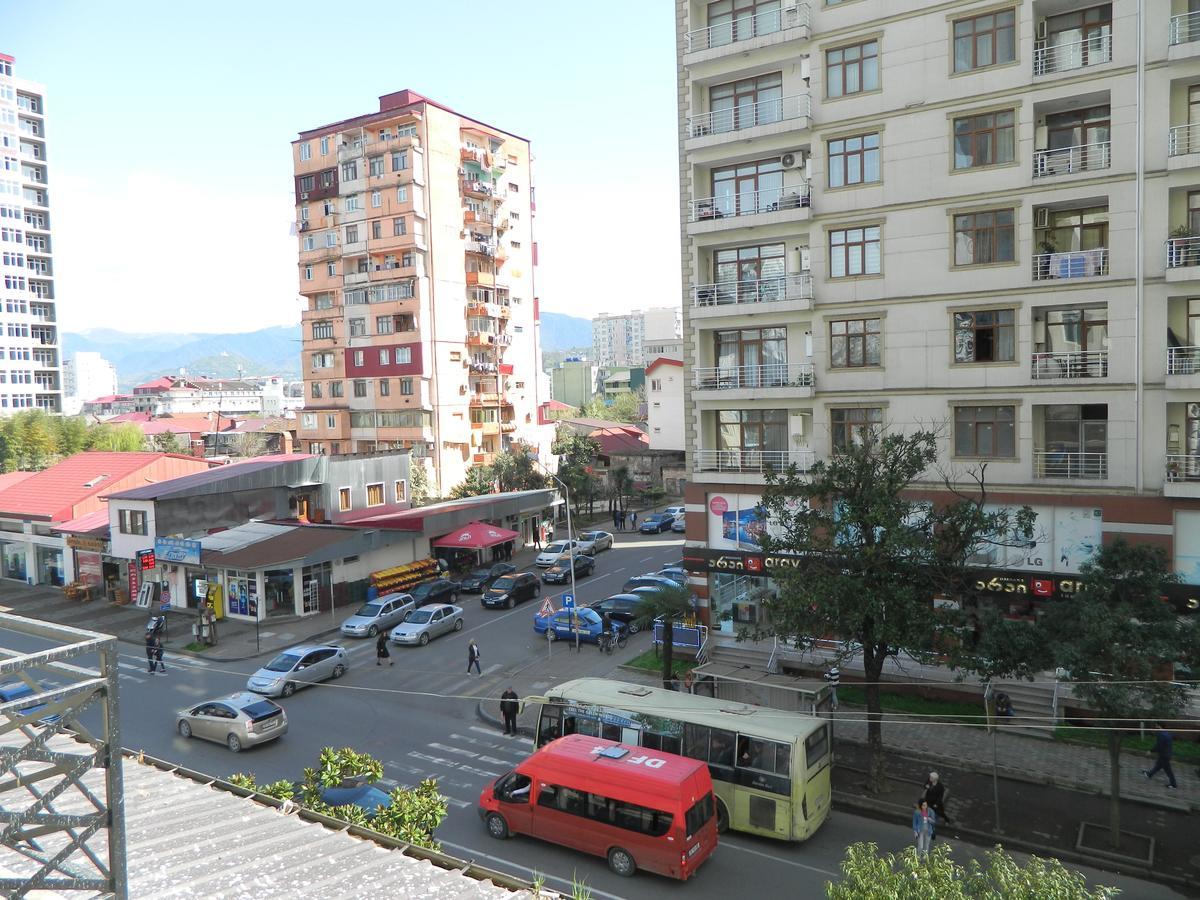 Chemi Saxli Apartment Батуми Экстерьер фото