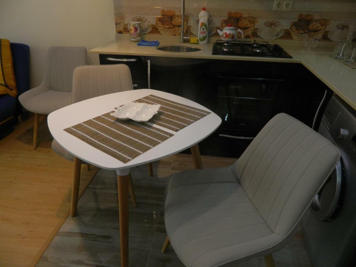 Chemi Saxli Apartment Батуми Экстерьер фото