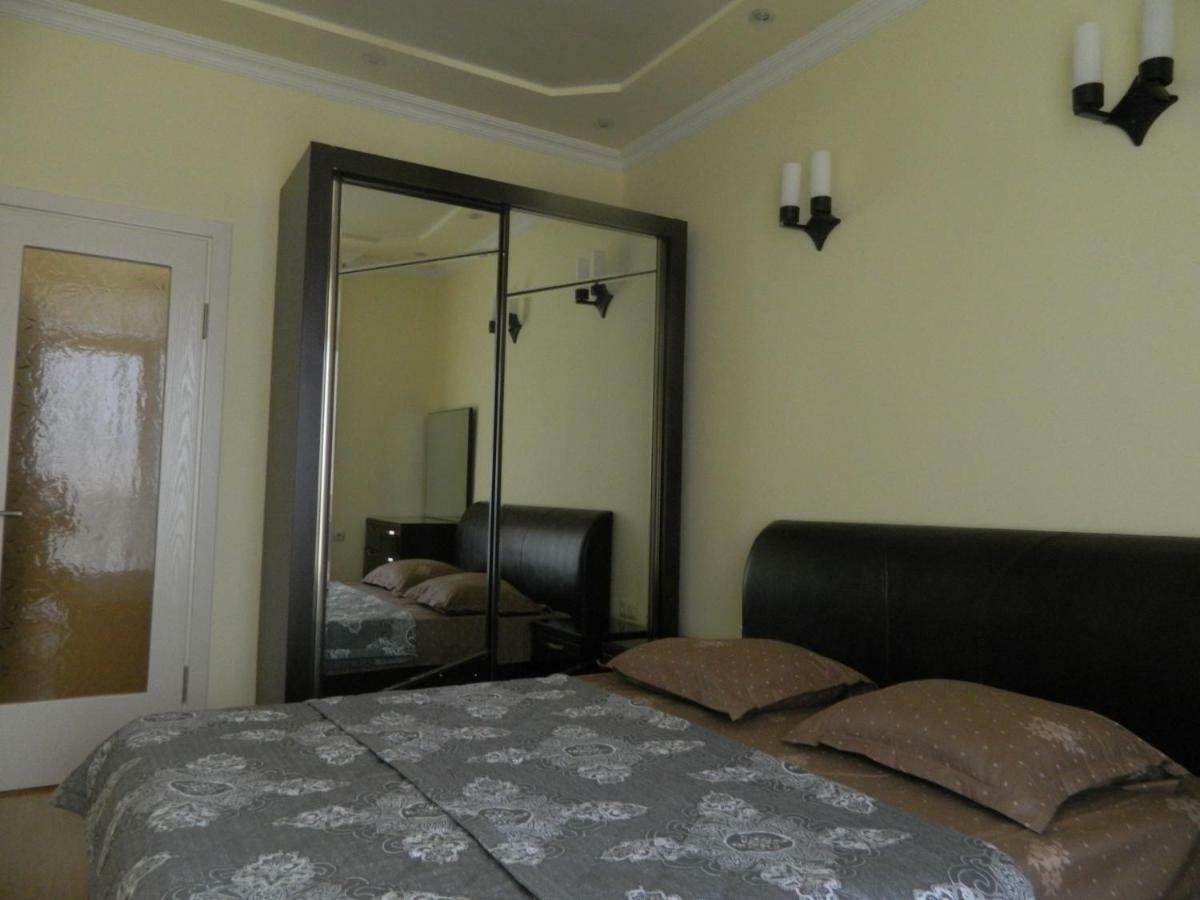 Chemi Saxli Apartment Батуми Экстерьер фото